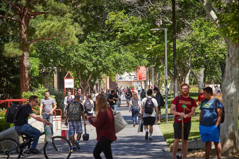 campus_life-D71499_06 campus_life-D71499_06